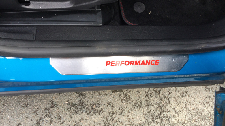 Ford Puma ST 1.0 EcoBoost Hybrid mHEV ST 5dr DCT Petrol Hatchback